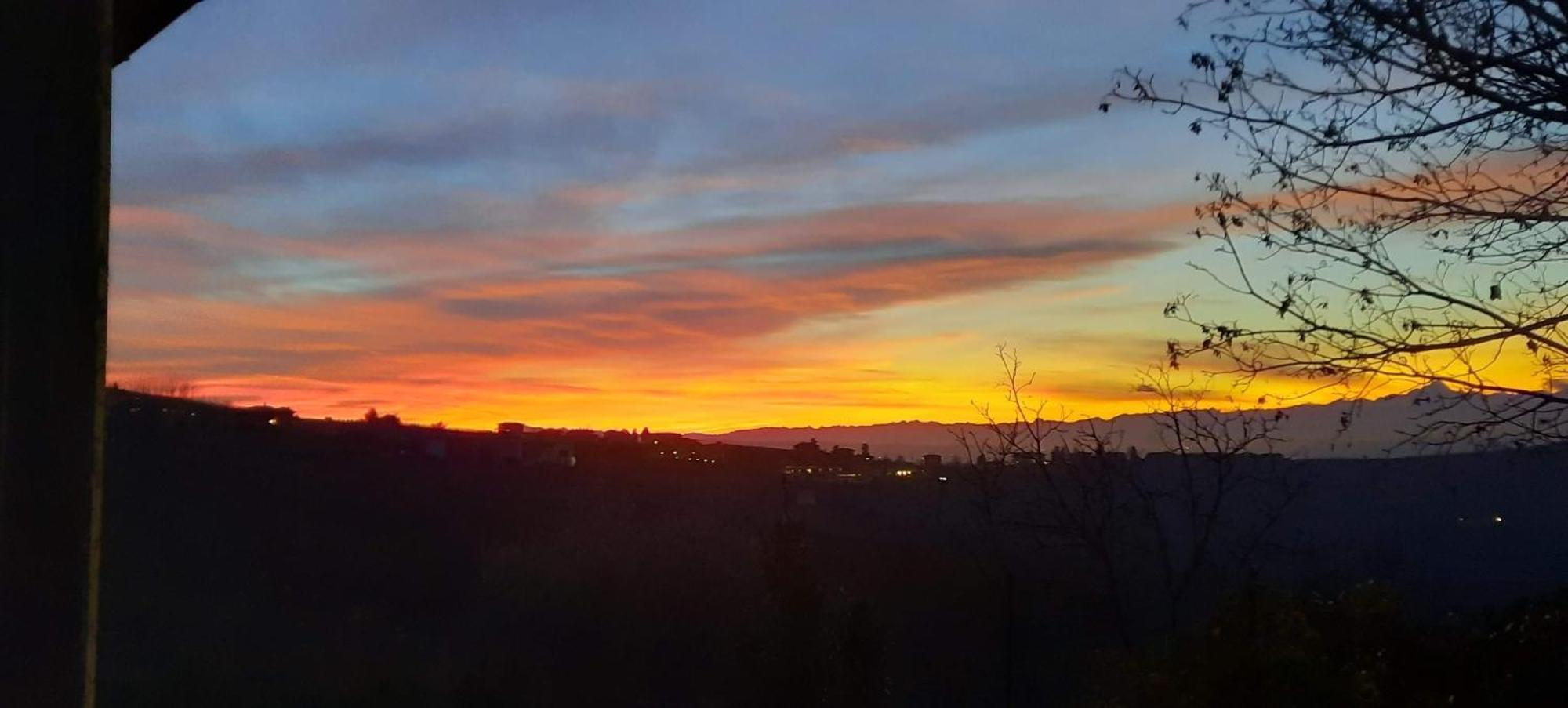 Ca Trifolera Barbaresco - Romantico Cascinale Con Antica Cantina Nel Cuore Delle Langhe - Degustazione Vini Nella Nostra Cantina Εξωτερικό φωτογραφία