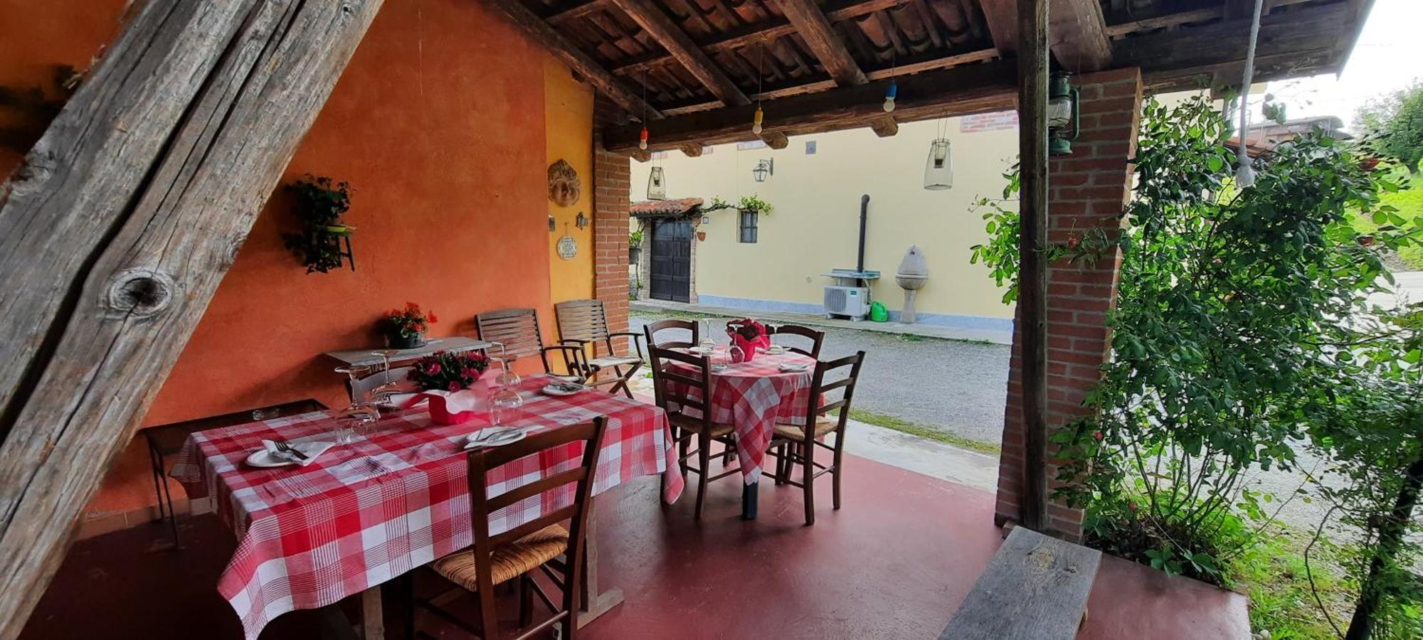 Ca Trifolera Barbaresco - Romantico Cascinale Con Antica Cantina Nel Cuore Delle Langhe - Degustazione Vini Nella Nostra Cantina Εξωτερικό φωτογραφία