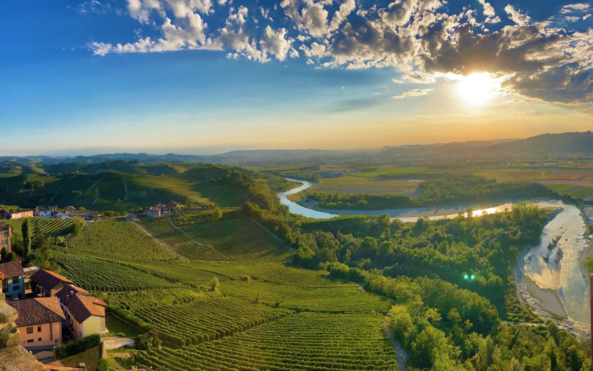 Ca Trifolera Barbaresco - Romantico Cascinale Con Antica Cantina Nel Cuore Delle Langhe - Degustazione Vini Nella Nostra Cantina Εξωτερικό φωτογραφία